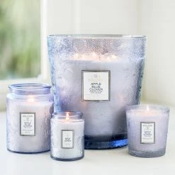 Voluspa Apple Blue Clover - Small Jar Candle 7 Voluspa Apple Blue Clover - Small Jar Candle