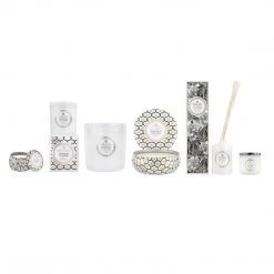 Voluspa Fragrances Gardenia Colonia - Luxe Candle